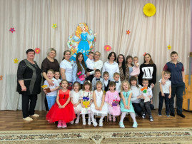 🌞💐Утренник в старшей группе "Непоседы", посвященный Международному женскому дню💐🌞 🌞💐Утренник в старшей группе "Непоседы", посвященный Международному женскому дню💐🌞.