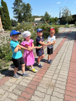В "Котовском ДС «Облачко» состоялось торжество, посвящённое празднику Ивана Купалы. Также его называют Иван Травник и Иван Цветной. Считается, что растения, собранные в эти дни, обладают особой целительной силой. В "Котовском ДС «Облачко» состоялось торжество, посвящённое празднику Ивана Купалы. Также его называют Иван Травник и Иван Цветной. Считается, что растения, собранные в эти дни, обладают особой целительной силой.